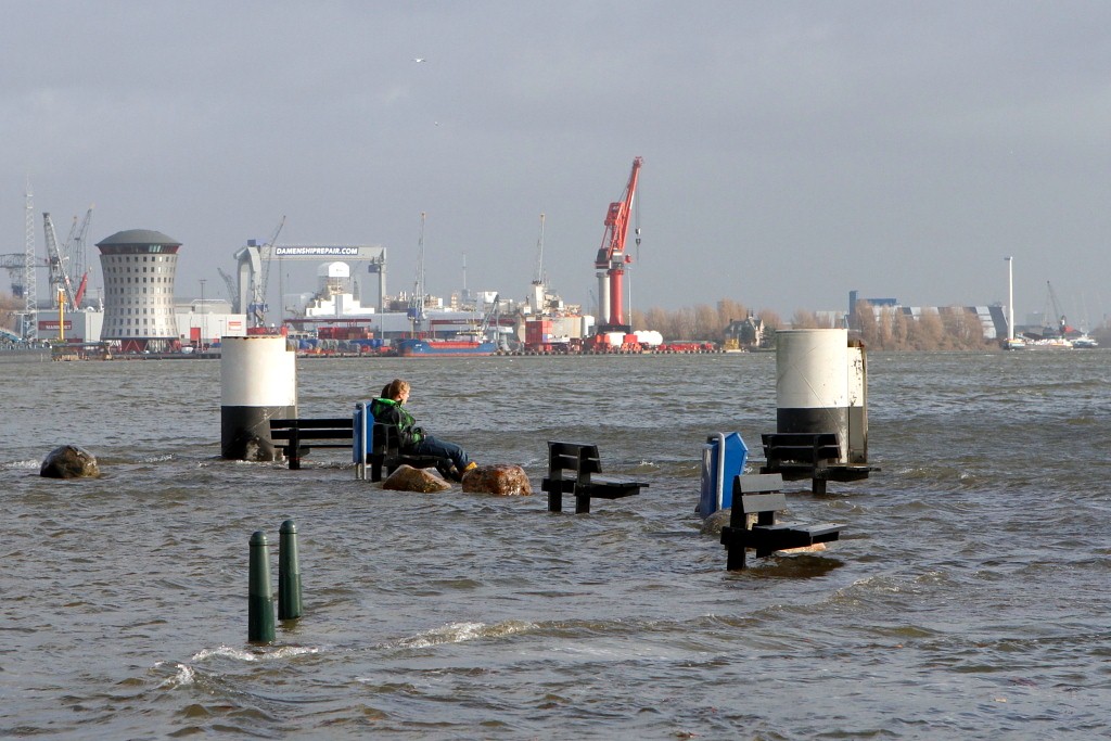 AWP pleit voor zeesluis in de Nieuwe Waterweg