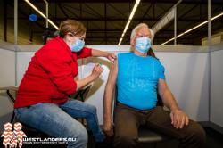 Eerste Corona-vaccinatie in Schiedam gezet
