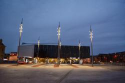 Westland Infra en Baas B.V. verzorgen verlichting nieuwe station Delft
