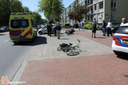 Scooterrijder licht gewond na ongeluk Erasmusweg