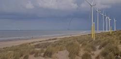 Waterhoos voor de kust van Hoek van Holland