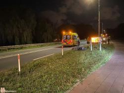 Motorrijder gewond na inhaalmanoeuvre op  Nieuweweg
