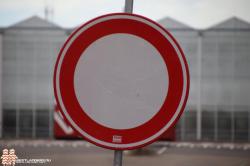Midden Delfland haalt 1000 verkeersborden weg