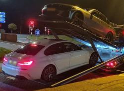 Auto 's in beslag genomen na racen over rijksweg