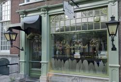 Grote brand in restaurant Oude Delft